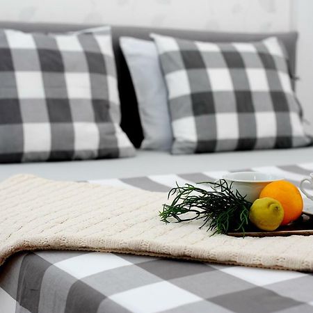 Charming Seaside Apartment Primošten Eksteriør bilde