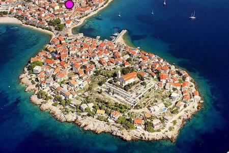 Charming Seaside Apartment Primošten Eksteriør bilde