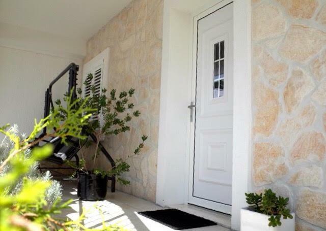 Charming Seaside Apartment Primošten Eksteriør bilde